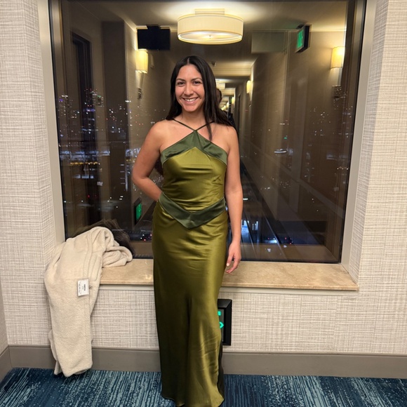 Reformation Jillian Dress pear size 6 - Picture 5 of 7